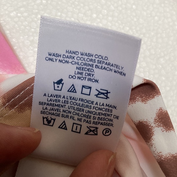 Lands End Long Sleeve Tye Dye Top. Various sizes. - Picture 5 of 8